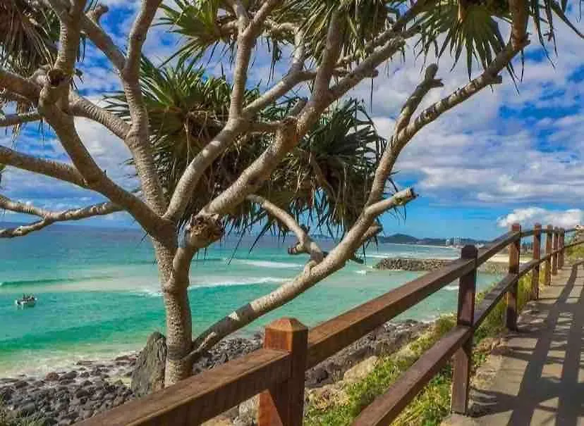 Nyaraló 3 Bedroom Beach House - 200M To The Beach Gold Coast